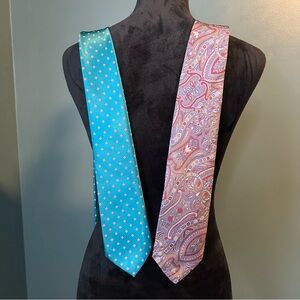 Set of 2 Manhattan Ties